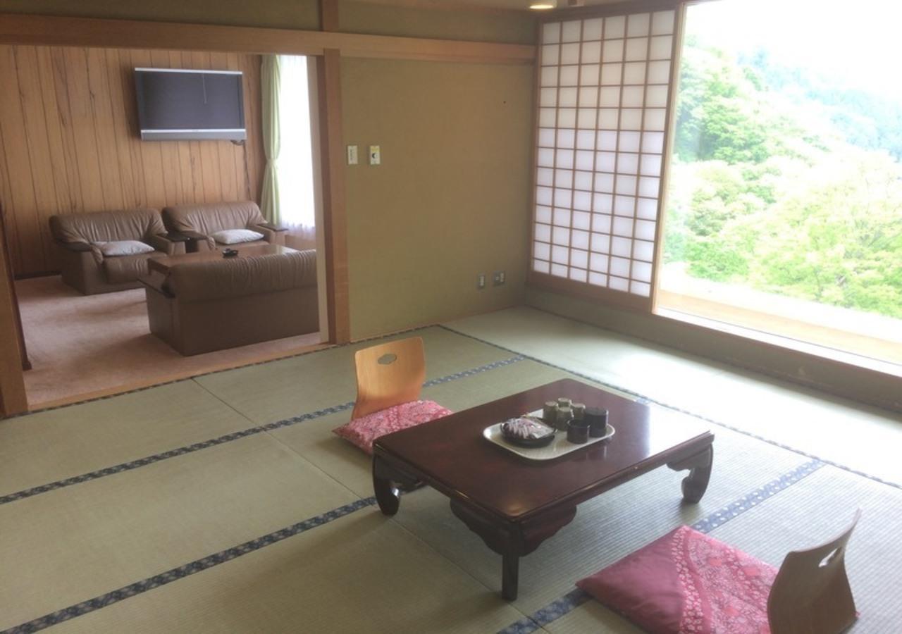Higashiyama Park Hotel Shinfugetsu Aizuwakamatsu Esterno foto