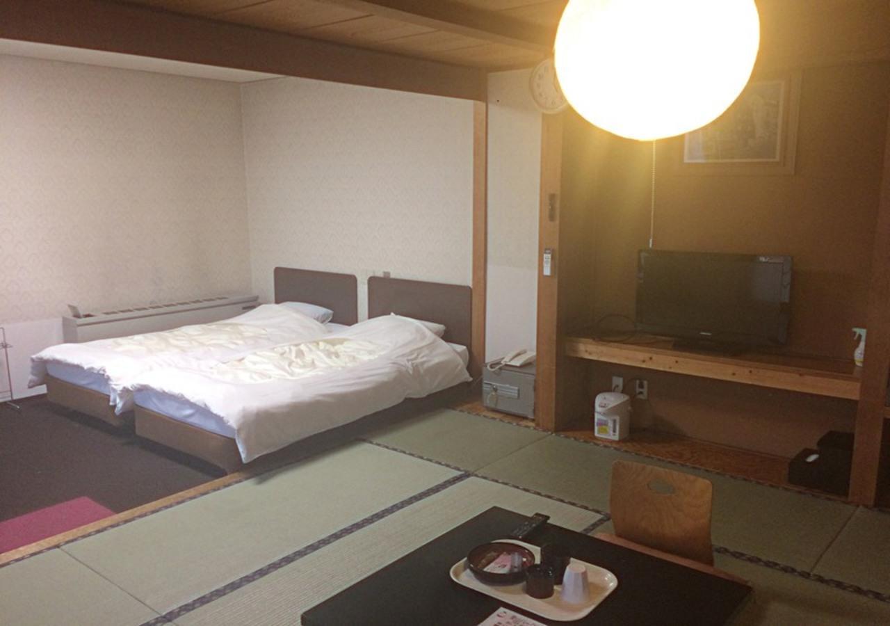 Higashiyama Park Hotel Shinfugetsu Aizuwakamatsu Esterno foto